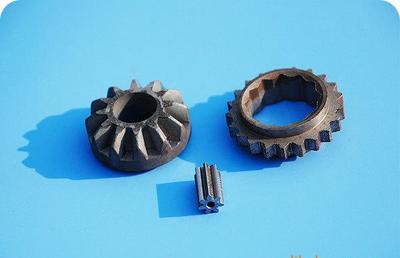 機械配件供應概覽 自動攻絲機、木工機械與粉末冶金齒輪